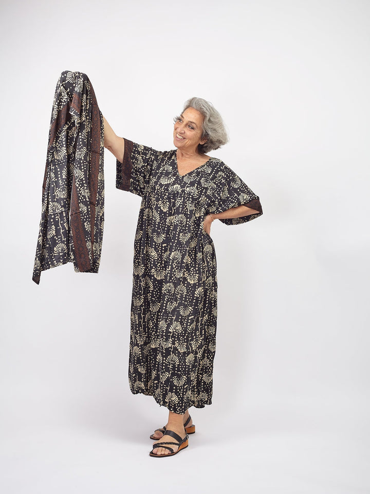 Sciarpa Pareo in seta Kauane - nero boho - Bijondo